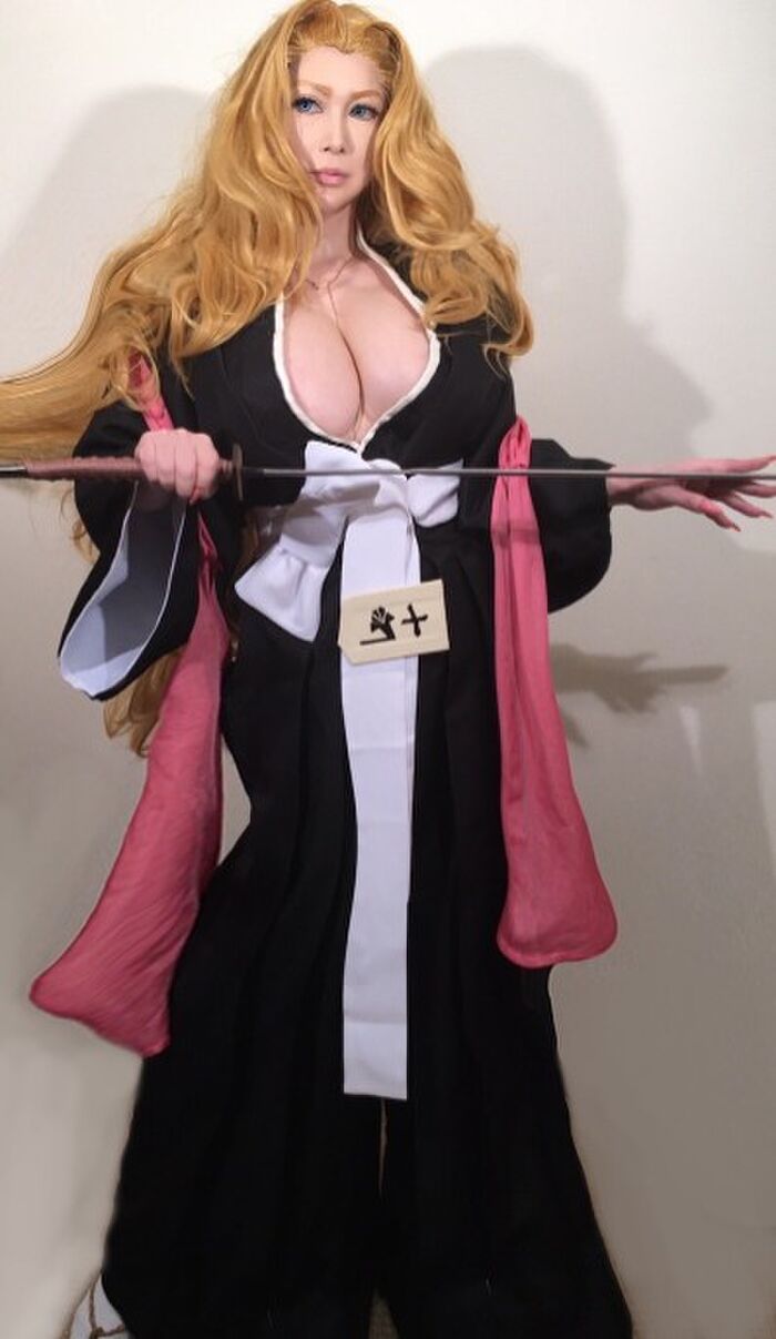 [Celebrity Cosplay] Mika Kano, 'BLEACH' Turbulent Chrysanthemum Cos almost himself 5th image