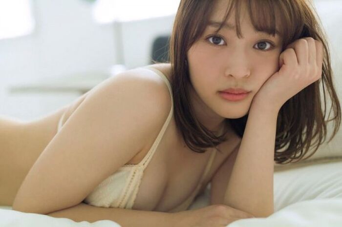 Beautiful woman, Misaki Kamibe of the topic now as 'Horse Good Kingdom' MC, adult charm full opening ww in the bathing gravure first challenge 9th image