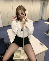 F cup Yui Shirase who is usually accepting at the clinic, limit exposure ww to bite the ultra-fine T-shaped swimsuit to Ma ● Co