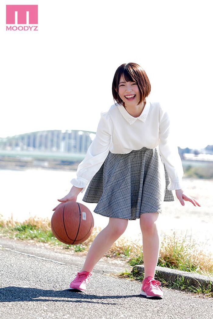 Missing Masturbation Neta Summary Vol.323 80 Images, 'Female College Student Idol Exclusive G Cup Aoi Ibuki 19-year-old Rookie AV Debut While Active Suspension' 81th image