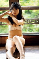 Festival idol group "FES TIVE" Saeko Kondo, show off a glossy bikini to challenge the first gravure ww