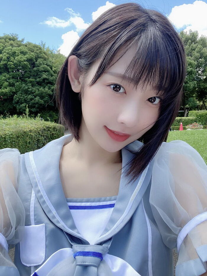 Beautiful girl idol Mizuminato Mio from Fukuoka who buzzed on SNS too cute, extreme gravure show off reminiscent of a hand bra ww 14th image