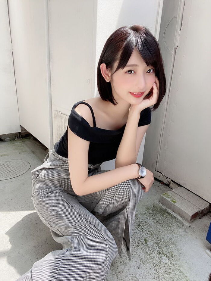 Beautiful girl idol Mizuminato Mio from Fukuoka who buzzed on SNS too cute, extreme gravure show off reminiscent of a hand bra ww 15th image