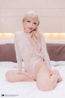 The ball bread is too erotic in a beautiful pie bread! Nude gravure image of the layer that will be exposed completely naked radically "Kocho Komachi"