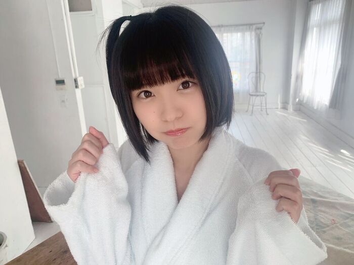 Yuri Asakura, E Cup Swimsuit Gravure Image Is Too Cute! Eravalesi leader shows off beautifully in the off-shot photo of 'Cream'! 16th image