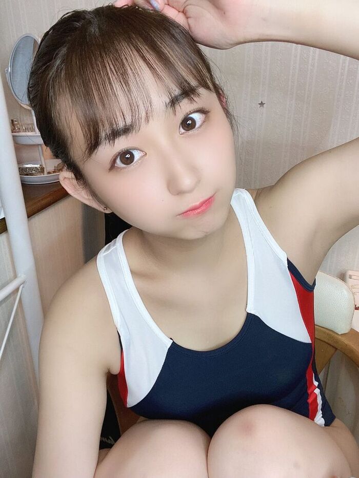 Nishioka Rina, Echiechi Maid's Appearance Is Too Sexy! The swimsuit gravure off shot photograph of the child face Loli big idol is echoed when it is too cute! 11th image