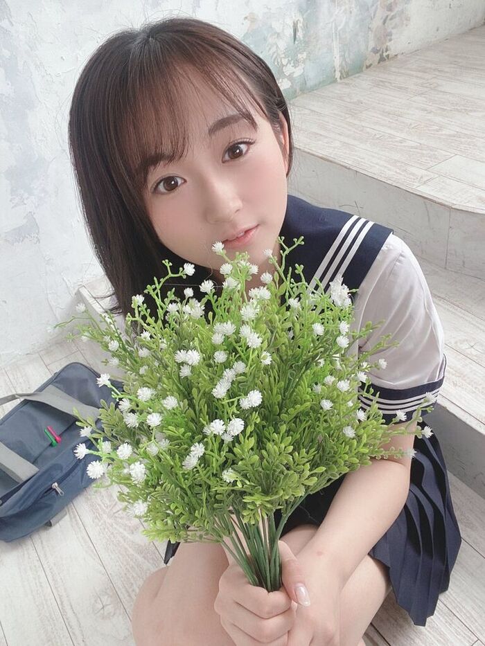Nishioka Rina, Echiechi Maid's Appearance Is Too Sexy! The swimsuit gravure off shot photograph of the child face Loli big idol is echoed when it is too cute! 6th image