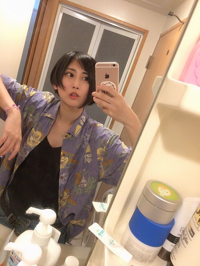 Gradle to post a selfie like a back plaque girls is probably erotic I guess 74th image