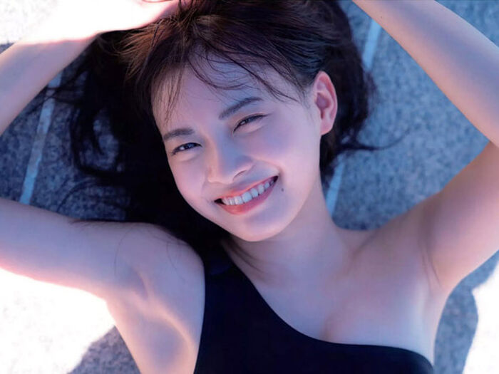 「吉岡里帆に激似」とバズりまくった橘ひと美 グラビアで抜群のスタイルを披露 14th image