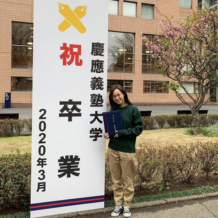 5ヶ国語を操る“幻のミス慶応”フリーアナウンサー高橋茉莉が初グラビアに挑戦し貴重なビキニ姿披露してるww 10th image