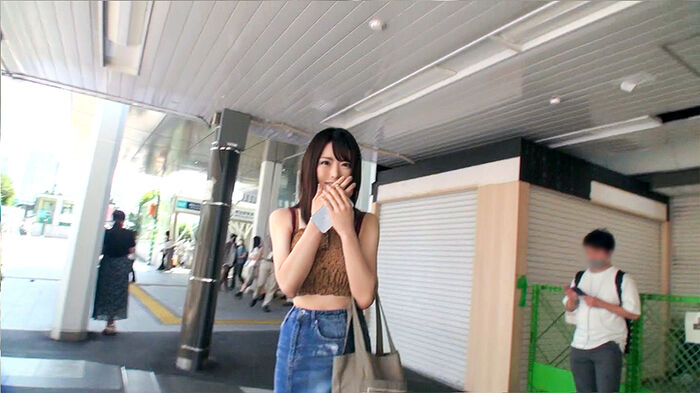 I cup height GAL raw shot SEX that can play like a ball of basketball is rolled out of the video [Spoero Journey 14th China-chan 23-year-old super big I (eye) cup beautician (Hoka Sakurai)] 2th image