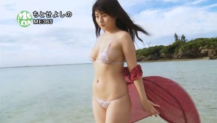 有村架純似のバスト100cm美少女ちとせよしの(20)、スケスケY字ビキニで綺麗なパイパンっぷりを披露してるww 41th image