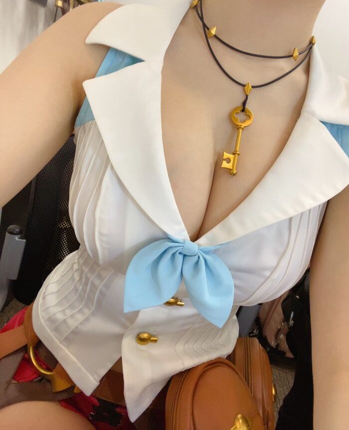 Popular Big Pretty Layer Iori More, Valley Oppai Shows Off At Tokyo Game Show 2020 w 2th image