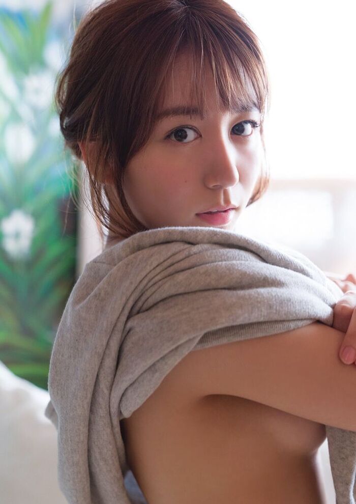SKE48 Oba Mina, the naked image of the 2nd photo book is too erotic! The cut of the bed and bikini swimsuit is released ahead of time! 15th image