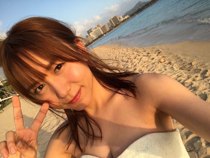 SKE48 Oba Mina, the naked image of the 2nd photo book is too erotic! The cut of the bed and bikini swimsuit is released ahead of time! 26th image