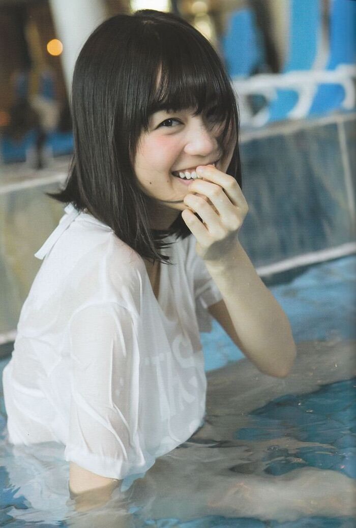 アイドル画像           【生田絵梨花】乃木坂でも大人気な童顔巨乳アイドルのエッチな画像                      乃木坂46の中でも人気を争う、童顔なのに美巨乳のアイドル、生田絵梨花。ビキニ姿になったり下着姿になったりセミヌードになったりと、存分にエッチなボディを披露してくれます。くりくりした瞳の可愛らしい顔とは裏腹に、大きくて綺麗な美巨乳が素晴らしい...                                                          2020.10.07                                                          アイドル画像 6th image