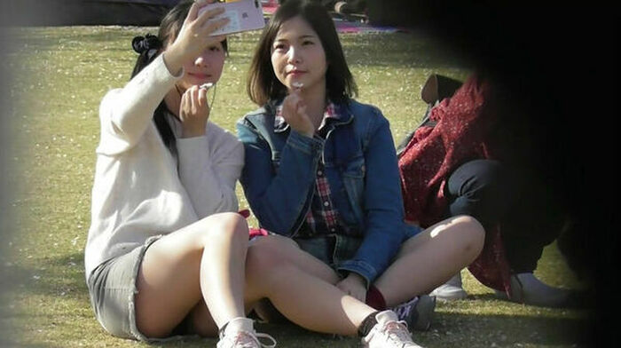 69 punch-raelo images of denim skirts! Voyeurism of the pants of the gal who can be seen round from minisca! 10th image