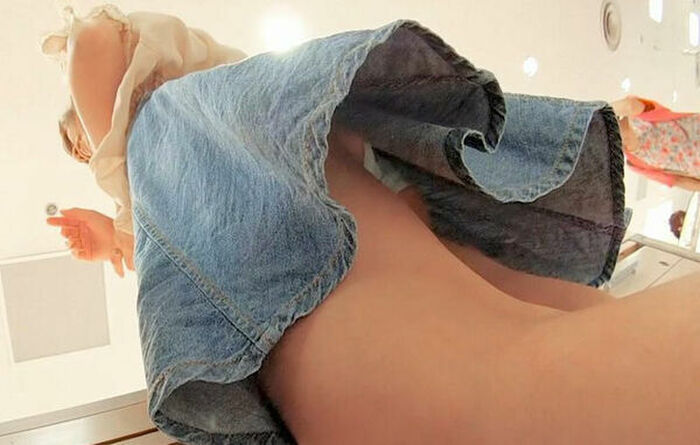 69 punch-raelo images of denim skirts! Voyeurism of the pants of the gal who can be seen round from minisca! 14th image