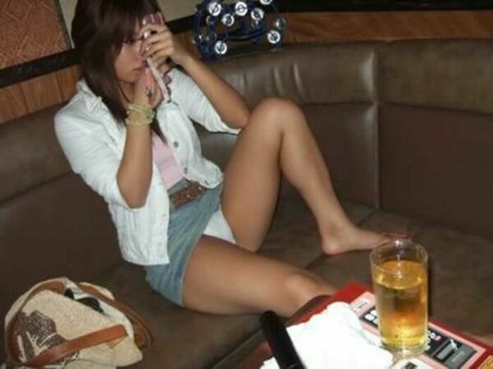 69 punch-raelo images of denim skirts! Voyeurism of the pants of the gal who can be seen round from minisca! 42th image