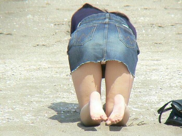 69 punch-raelo images of denim skirts! Voyeurism of the pants of the gal who can be seen round from minisca! 76th image