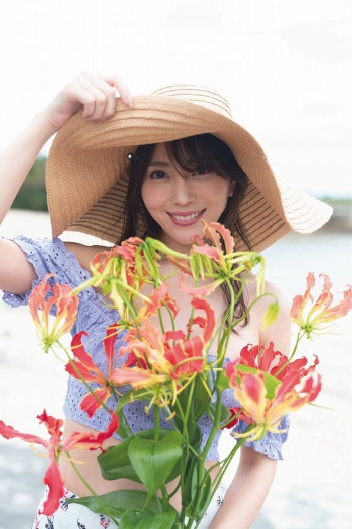 Tomomi Morisaki's Nipple Nude Photo Collection and Ultra-Extreme Swimsuit Gravure Images 318 39th image