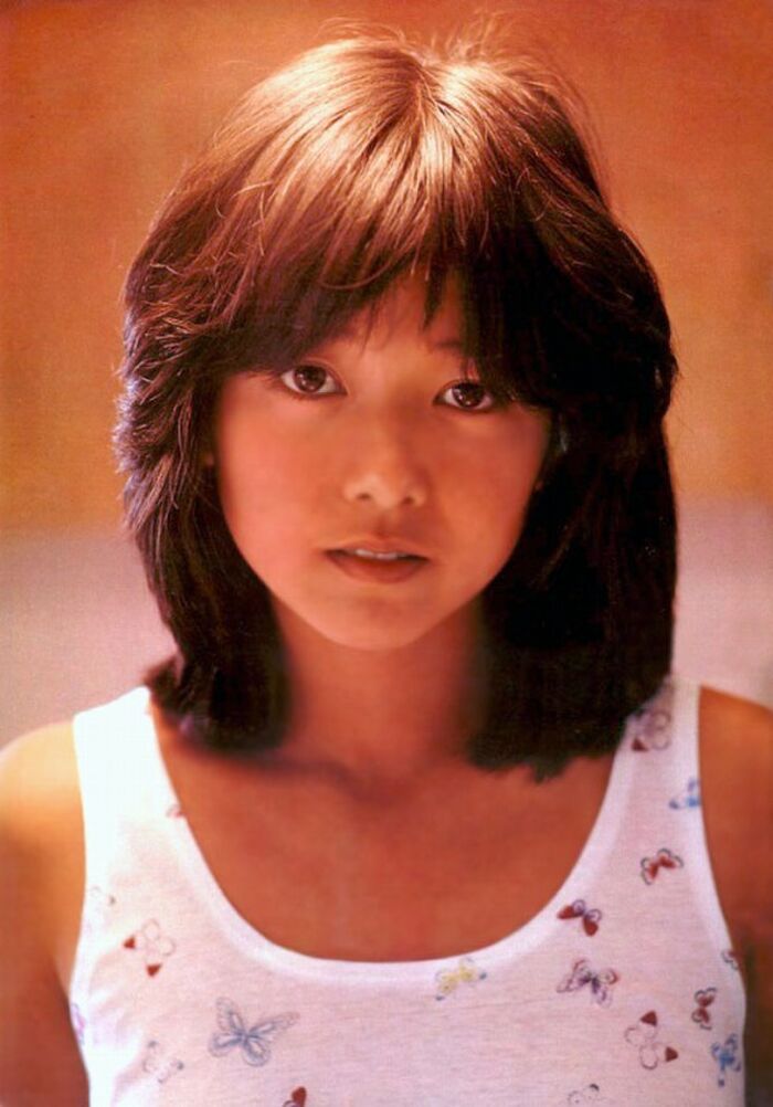 50 gravure images of Miko Miyazaki's 60th birthday swimsuit in bikini for the first time in 40 years 32th image