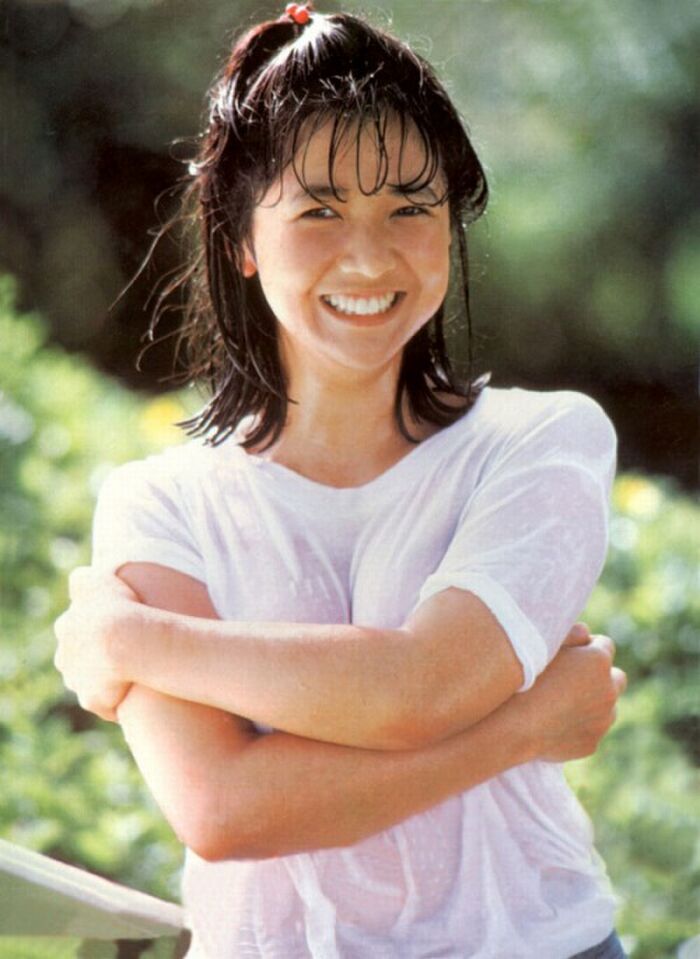 50 gravure images of Miko Miyazaki's 60th birthday swimsuit in bikini for the first time in 40 years 41th image