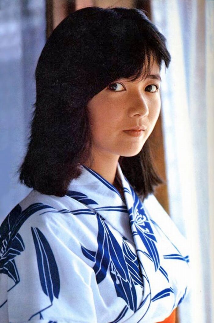 50 gravure images of Miko Miyazaki's 60th birthday swimsuit in bikini for the first time in 40 years 63th image