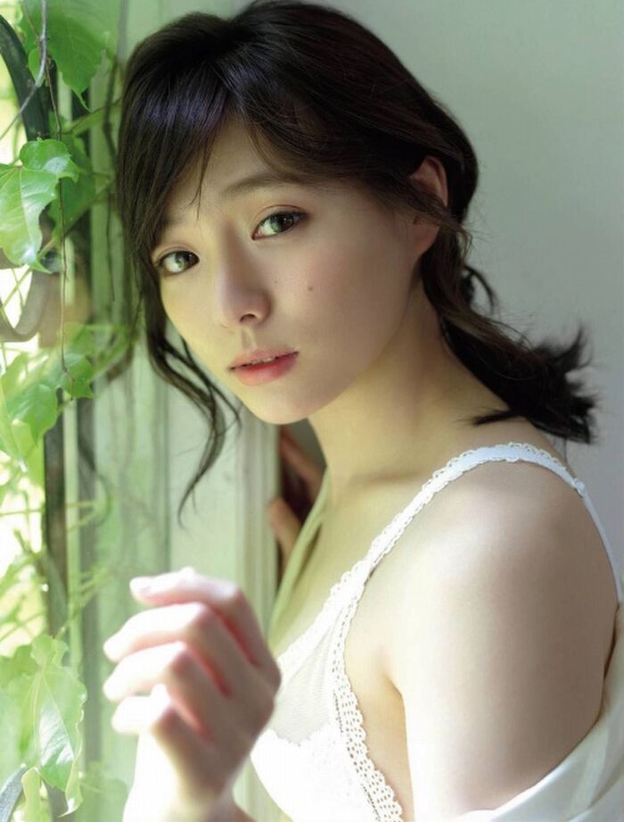Full nude and small swimsuit image DVD image 127 sheets of Hawatsu Tsubasa 39th image