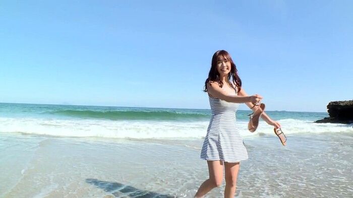 Tenwa Nozomi, nurse clothes cosplay image is too erotic cute topic! C.5 cup thoracy valley Chirari photo is echoed! The latest swimsuit DVD video available 7th image