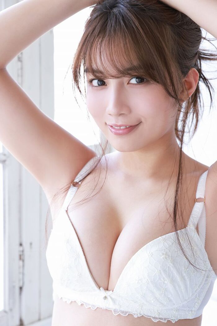 210 swimsuit gravure and photo collection images of Hikari Kuroki 'Godly Beautiful Girl' 34th image