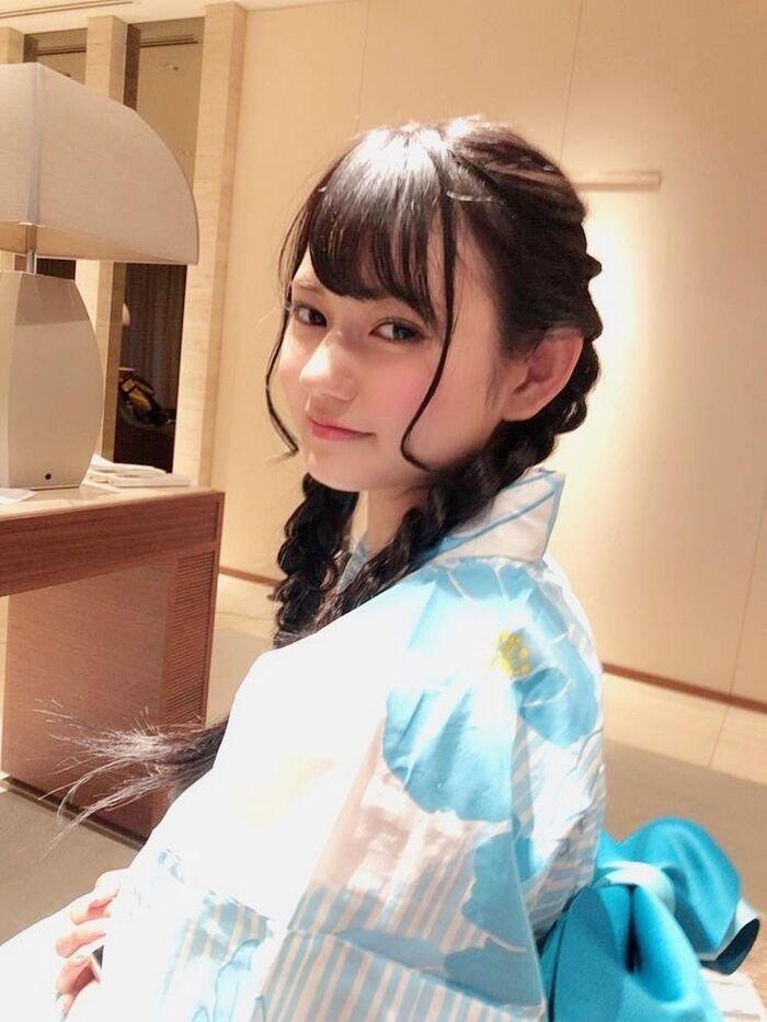 Take Umi-chan of the hairless new AV actress who made her AV debut is too beautiful girl 20th image
