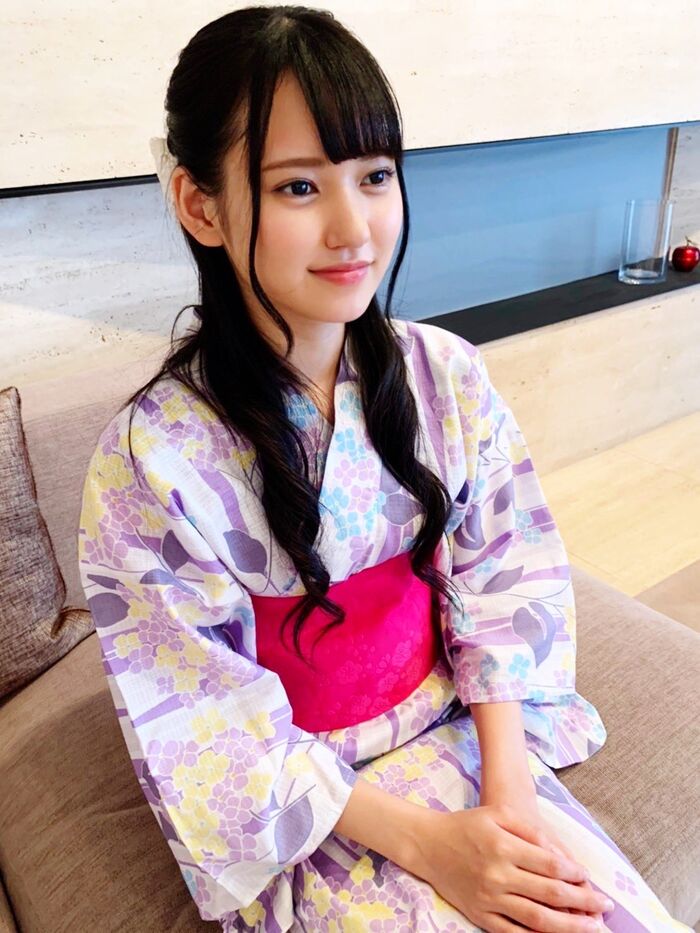 Take Umi-chan of the hairless new AV actress who made her AV debut is too beautiful girl 23th image