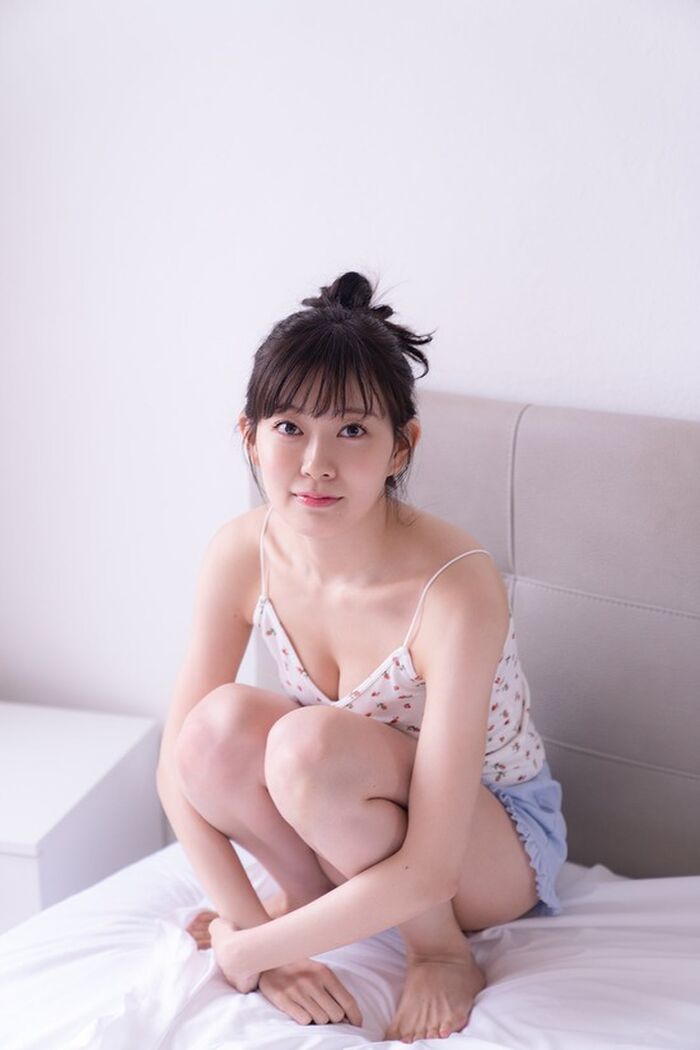 Miki (Miyuki Watanabe) semi-nude and swimsuit, underwear appearance image 200 sheets 14th image
