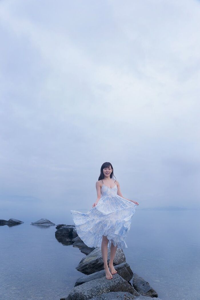Miki (Miyuki Watanabe) semi-nude and swimsuit, underwear appearance image 200 sheets 19th image