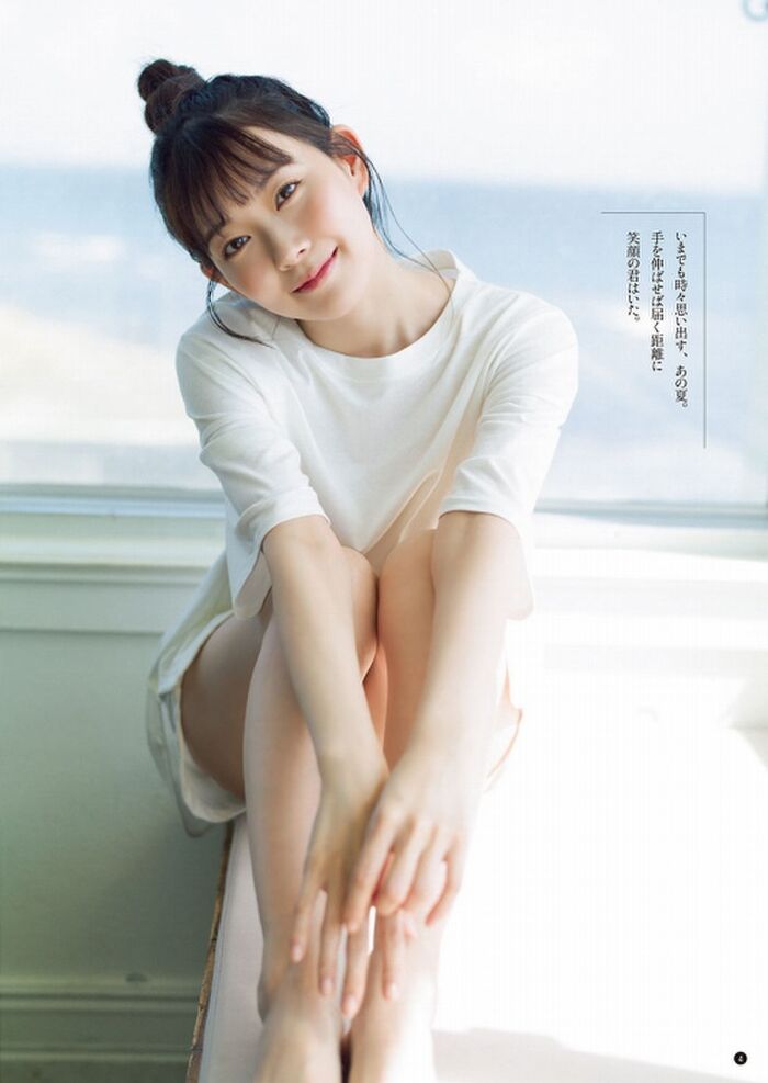 Miki (Miyuki Watanabe) semi-nude and swimsuit, underwear appearance image 200 sheets 55th image