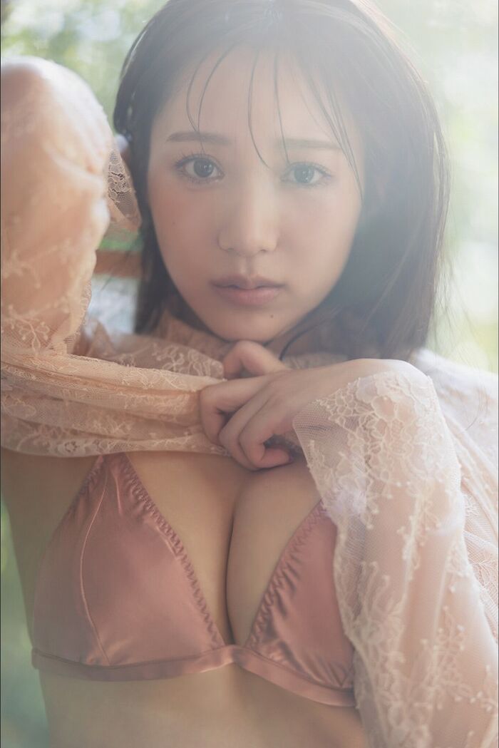 160 swimsuit gravure and breast-shaking GIF images of Sumire Yokono's slender big 36th image