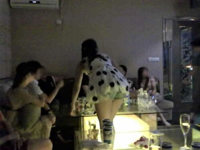 140 cabakura panchira images! I want to enjoy Miss Cava's pants and chest chilla because I'm self-excluded. 23th image