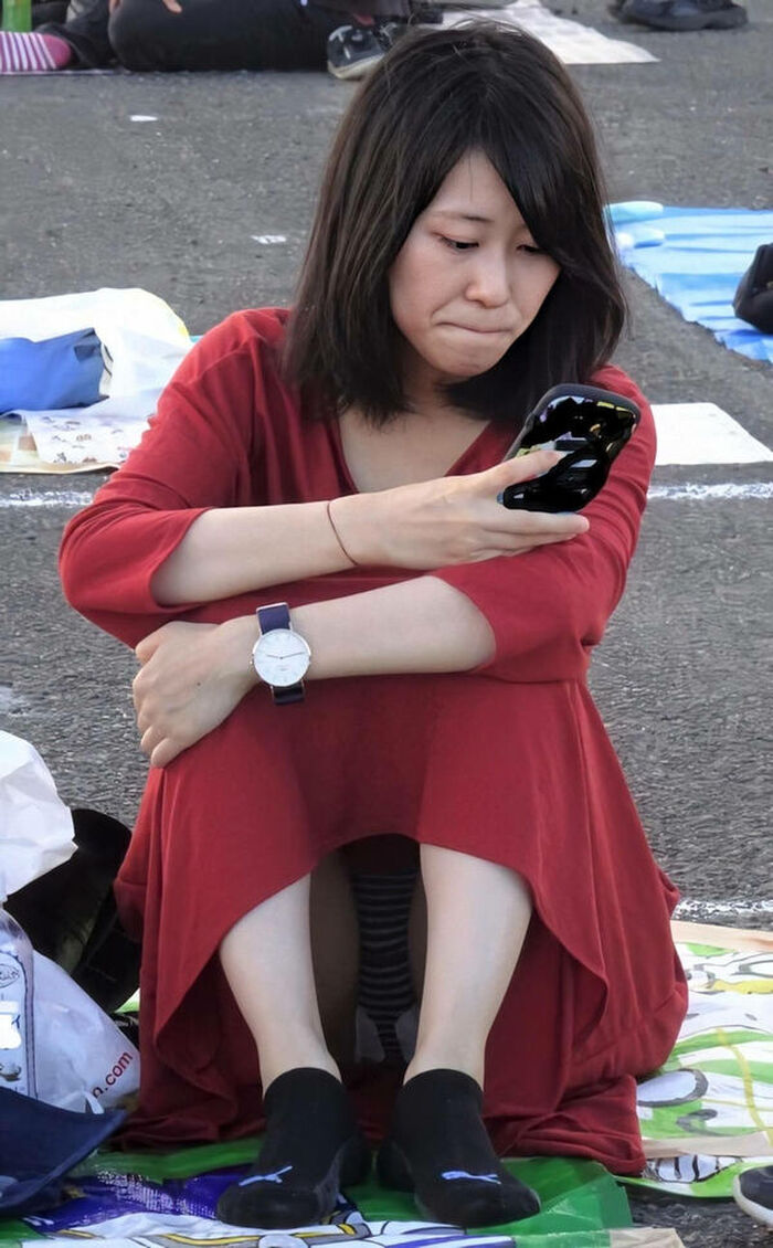 Long skirt Panchira voyeur image 173 sheets! I collected low angles on Ronska's sheer bread and crouching. 10th image