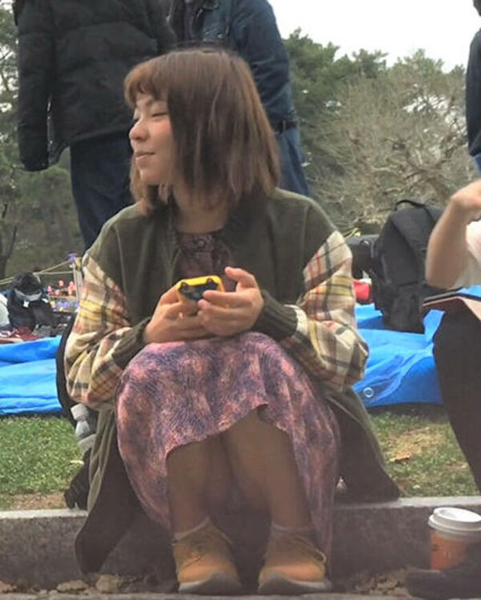 Long skirt Panchira voyeur image 173 sheets! I collected low angles on Ronska's sheer bread and crouching. 14th image