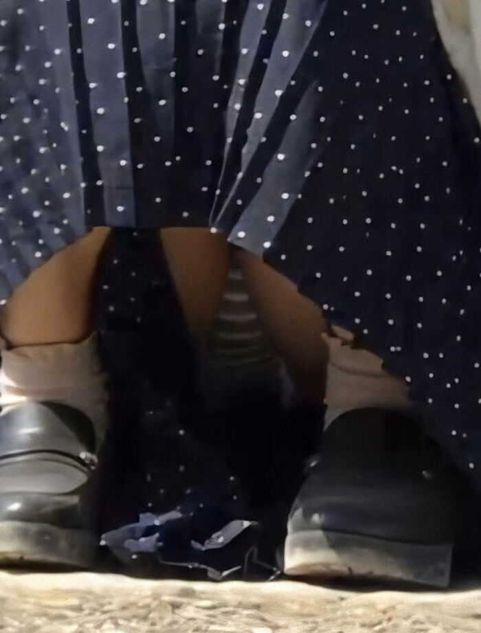 Long skirt Panchira voyeur image 173 sheets! I collected low angles on Ronska's sheer bread and crouching. 3th image