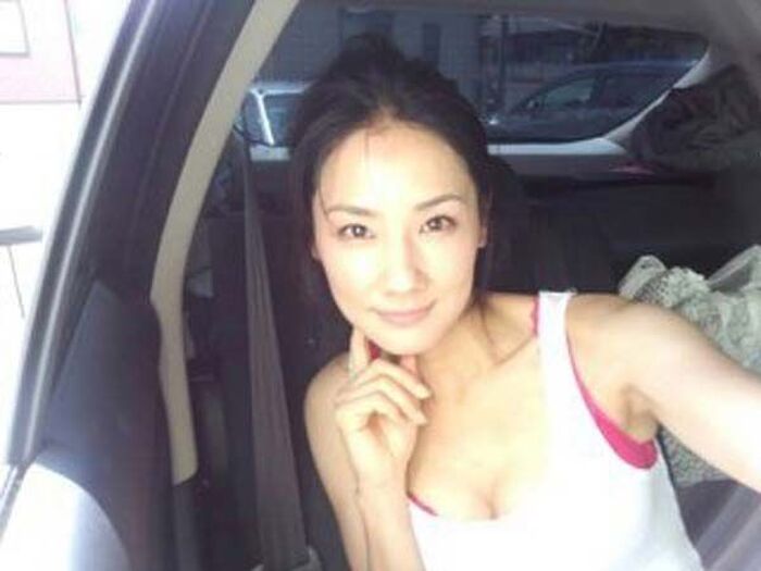 50 chest chira, milk shaking GIF and panchira images of Yoshida Sheep (46) 18th image