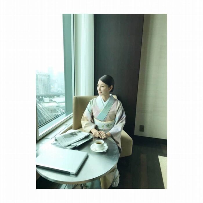 50 chest chira, milk shaking GIF and panchira images of Yoshida Sheep (46) 53th image