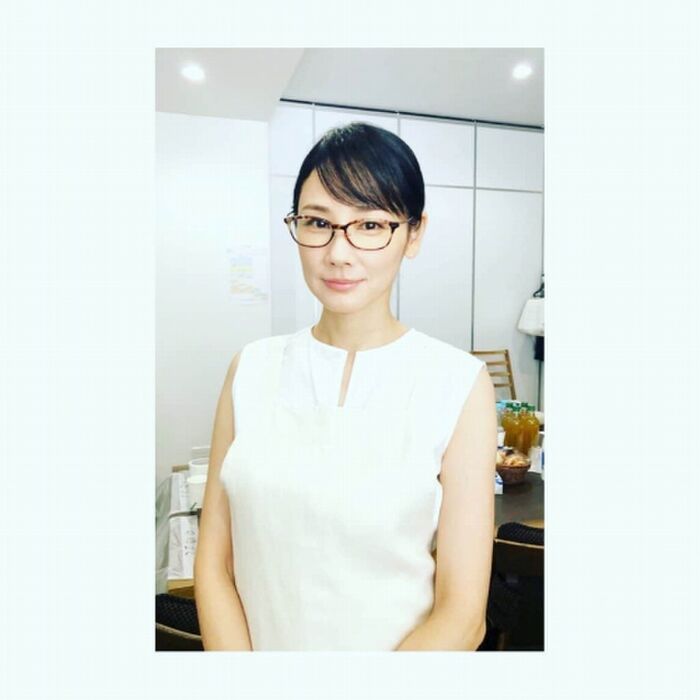 50 chest chira, milk shaking GIF and panchira images of Yoshida Sheep (46) 56th image