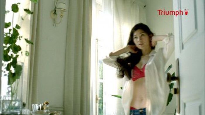 75 naked nudes of Ryoko Shinohara, SEX wet place and underwear CM image, etc. 22th image