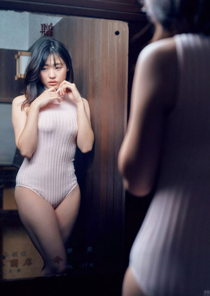 Momoka Ishida, Princess Peach of Naniwa, a graduate of agricultural high school, gravure image 62th image