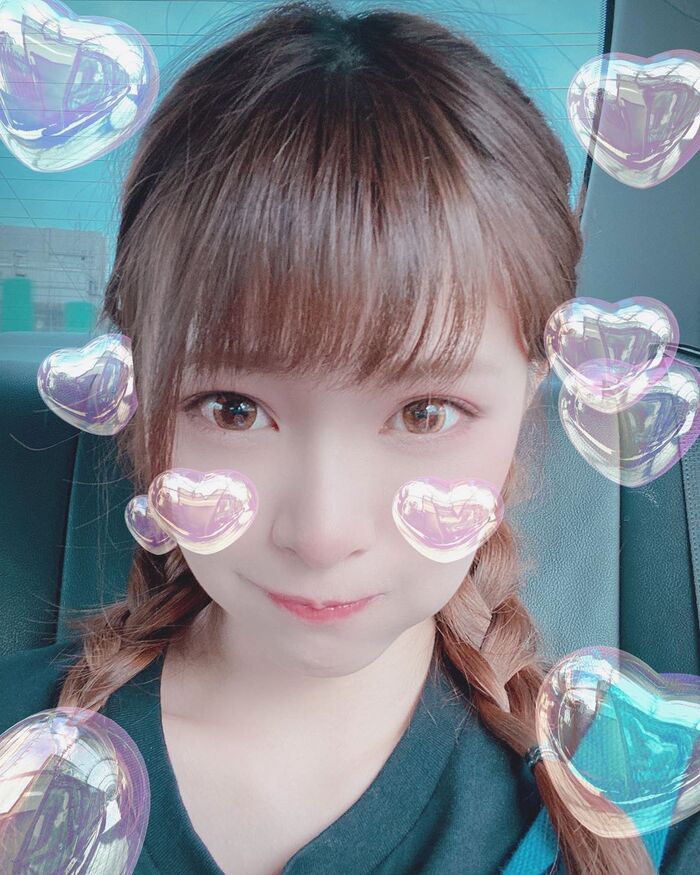 實況主Vivi林芝衣  親合、可愛的外貌吸引不少觀眾 5th image