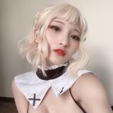 Square-colored costume model special child Kocho