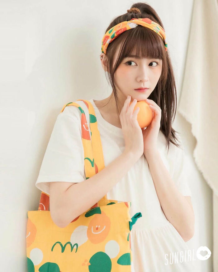 Luo 珮 Christine, 卡 excellent sister of a very crawling species: 'Yui Taiyu Niigaki', successful university gift! 2th image