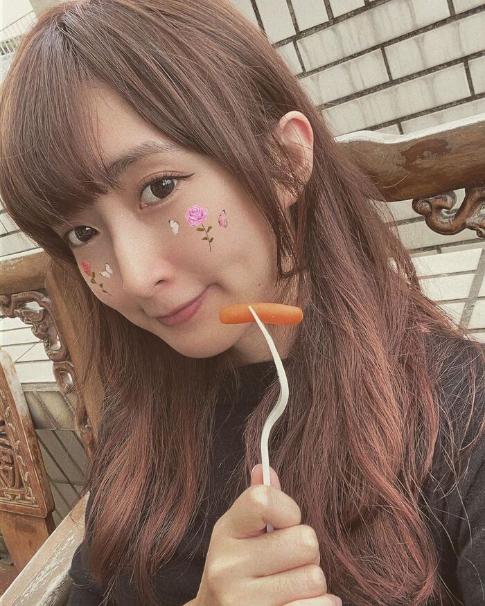 Kokuma yuniko, the owner of The Kokon Minoru, received 眾 of 矚 quality 2th image